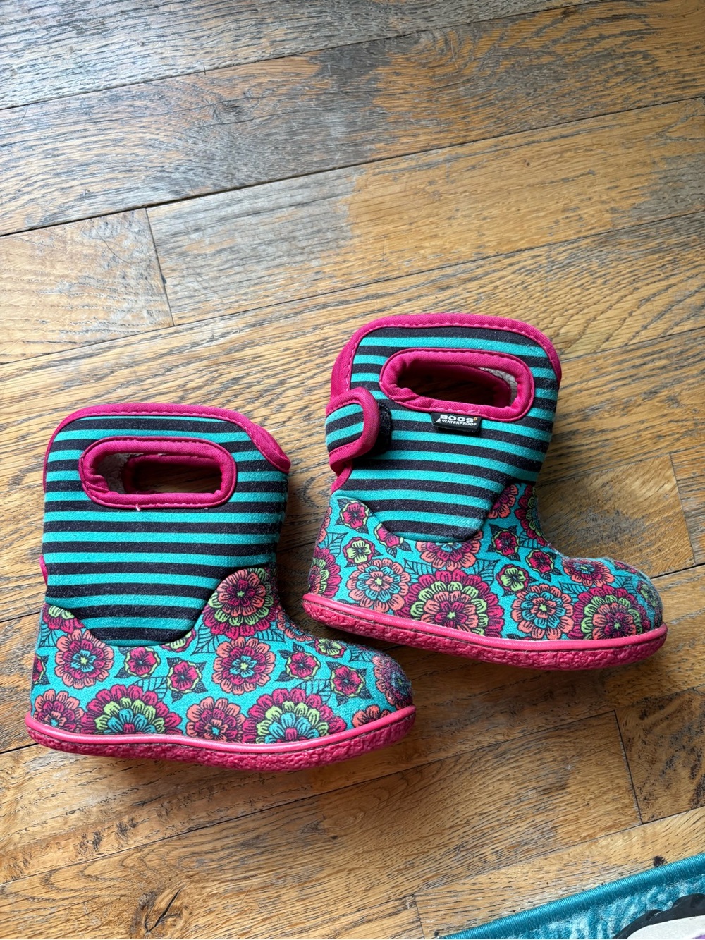 Bogs Girls Pink & Teal Floral Stripe Boots